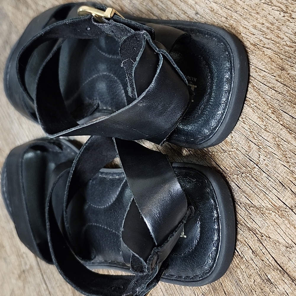 Born Niel Leather Sandal - Picture 4 of 7